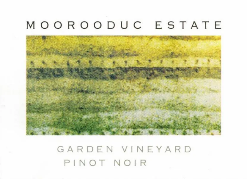 Garden Vineyard Pinot Noir Bottle