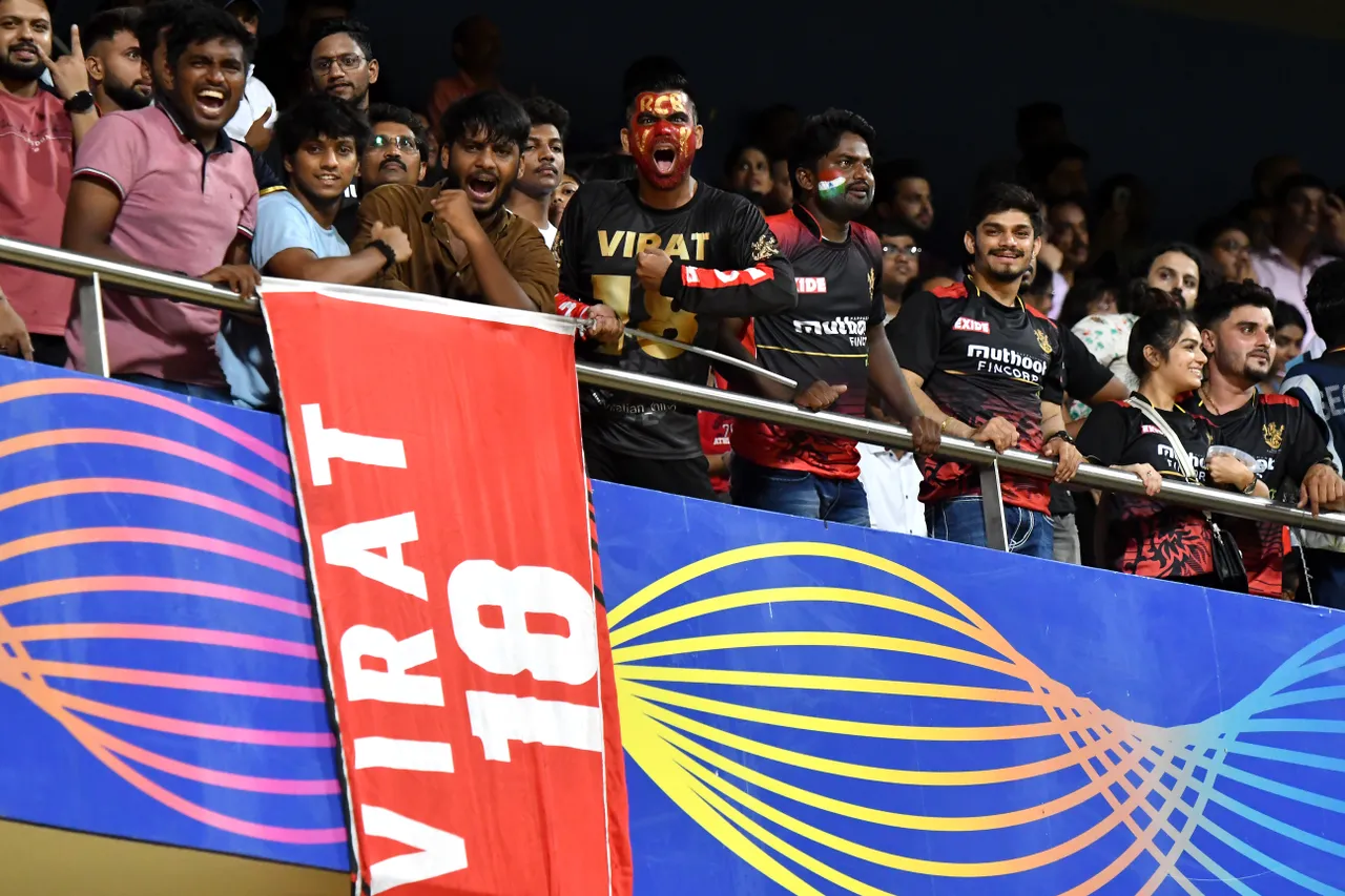 IPL 2022 | RCB vs GT | Kohli canes Titans as Bangalore get another day to tell a tale