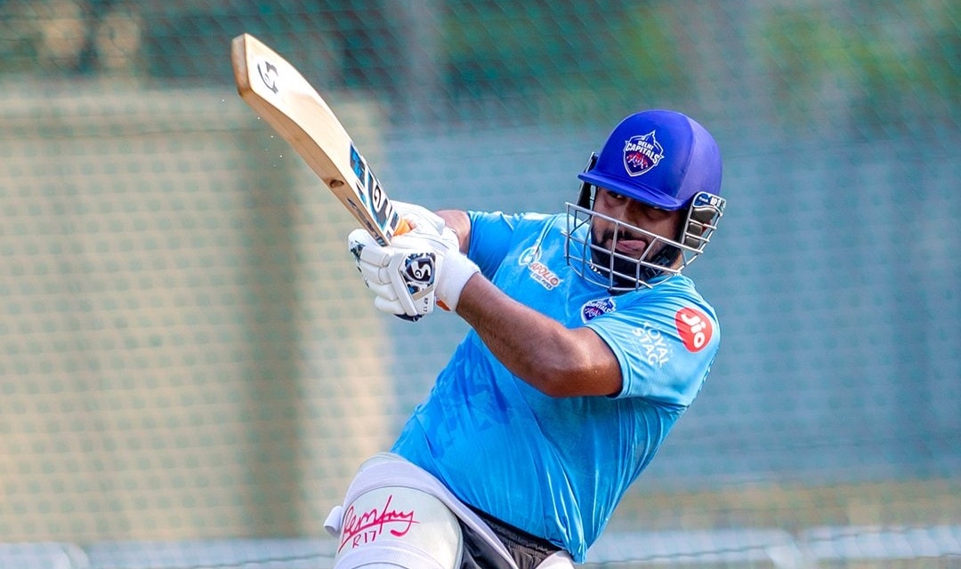 IPL 2022 | Rishabh Pant should follow Andre Russell's style of batting, suggests Ravi Shastri