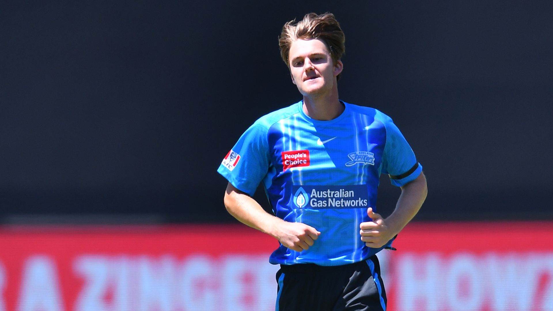 BBL 11 | Youngster Thornton, experienced Wells combine to down Stars and keep Strikers in hunt