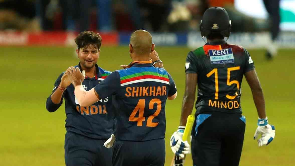 Paras Mhambrey heaps praise on "talented & thinking" Kuldeep Yadav