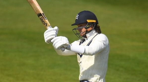 County Championship 2022 | Peter Handscomb leaves Middlesex after the Durham clash