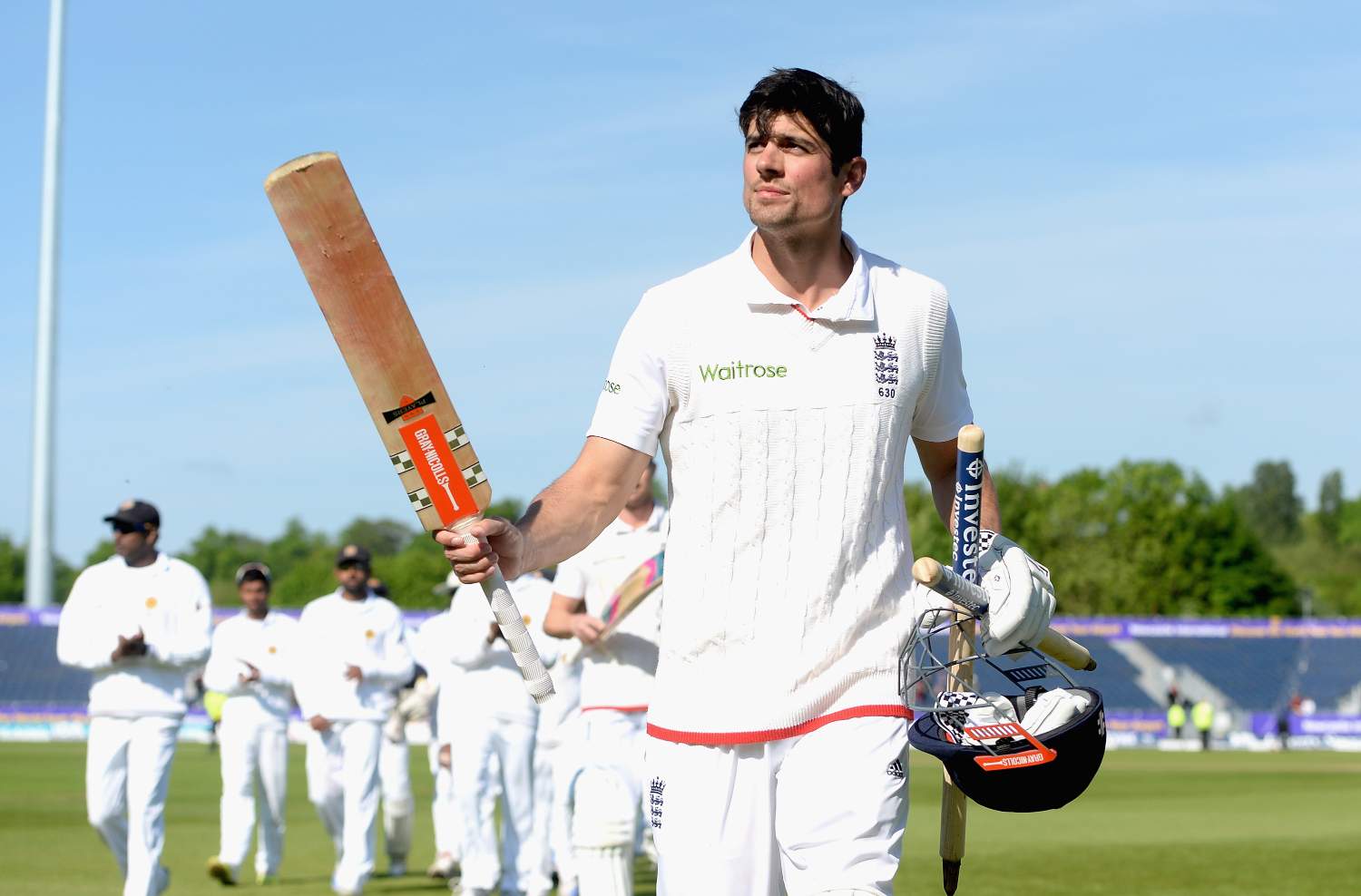 #OTD in 2016 | Sir Alastair Cook became the youngest player to score 10,000 Test Runs