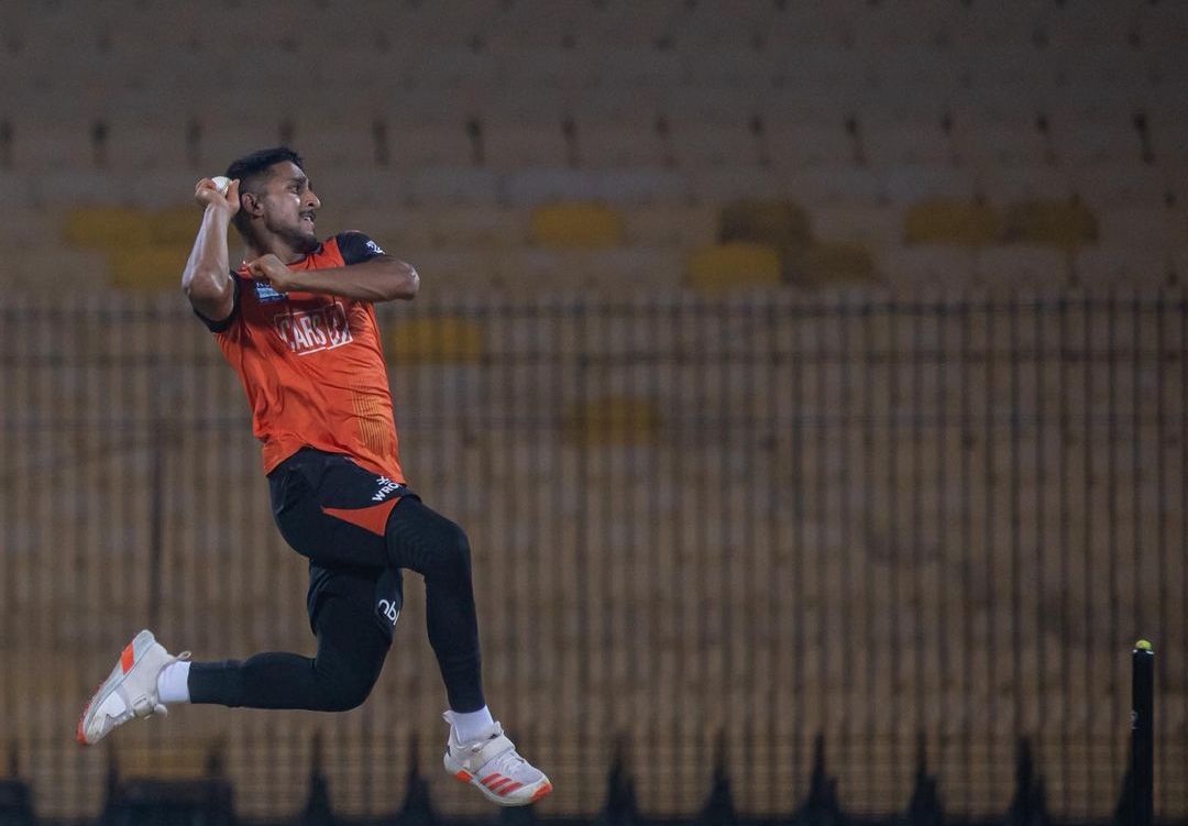 IPL 2022 | I used to put chest guard while facing him in nets - Glenn Phillips on Malik