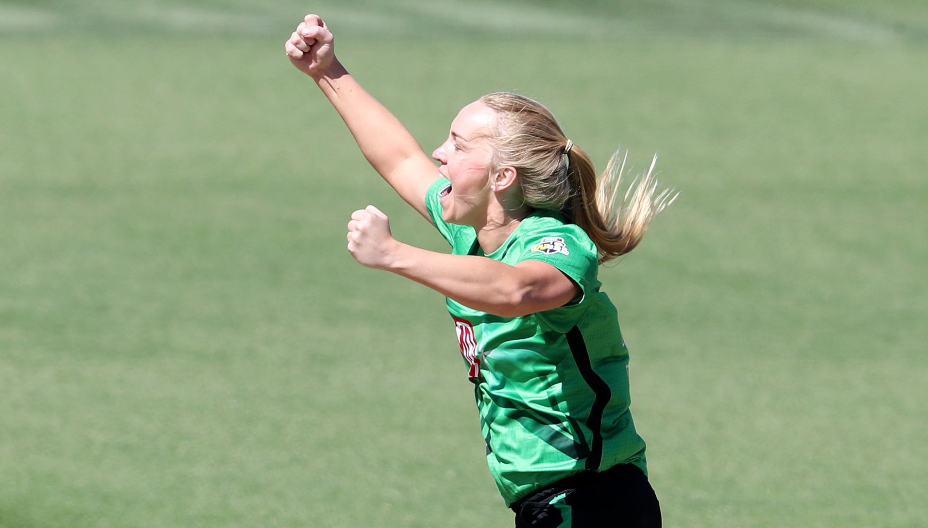 WBBL 2021 | Kim Garth’s three wickets, three maidens highlight Melbourne Stars win, Mandhana fails again