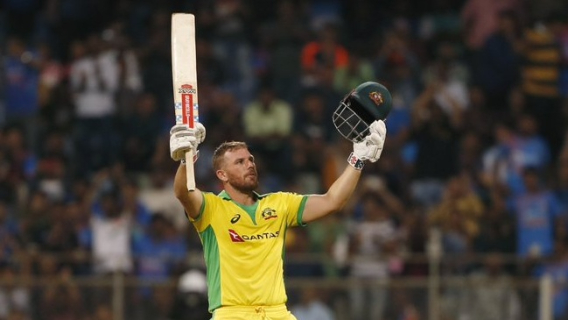 Aaron Finch undergoes eye surgery after suffering from blurry vision during night matches