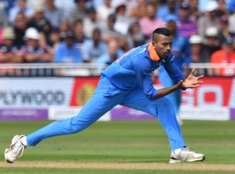 Pandya shouldn't be bowling his full 10 overs in One Day Cricket: Sanjay Manjrekar