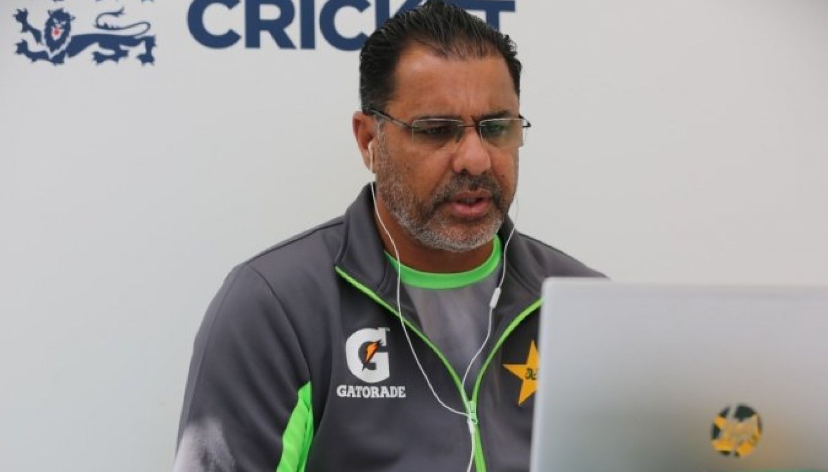 Our bowlers experienced enough to utilise UAE conditions better: Waqar Younis on T20 World Cup