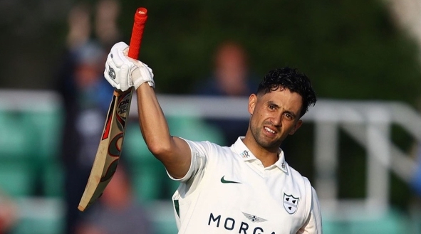 County Championship 2022 | Brett's resilience put Worcestershire in strong position against Sussex 