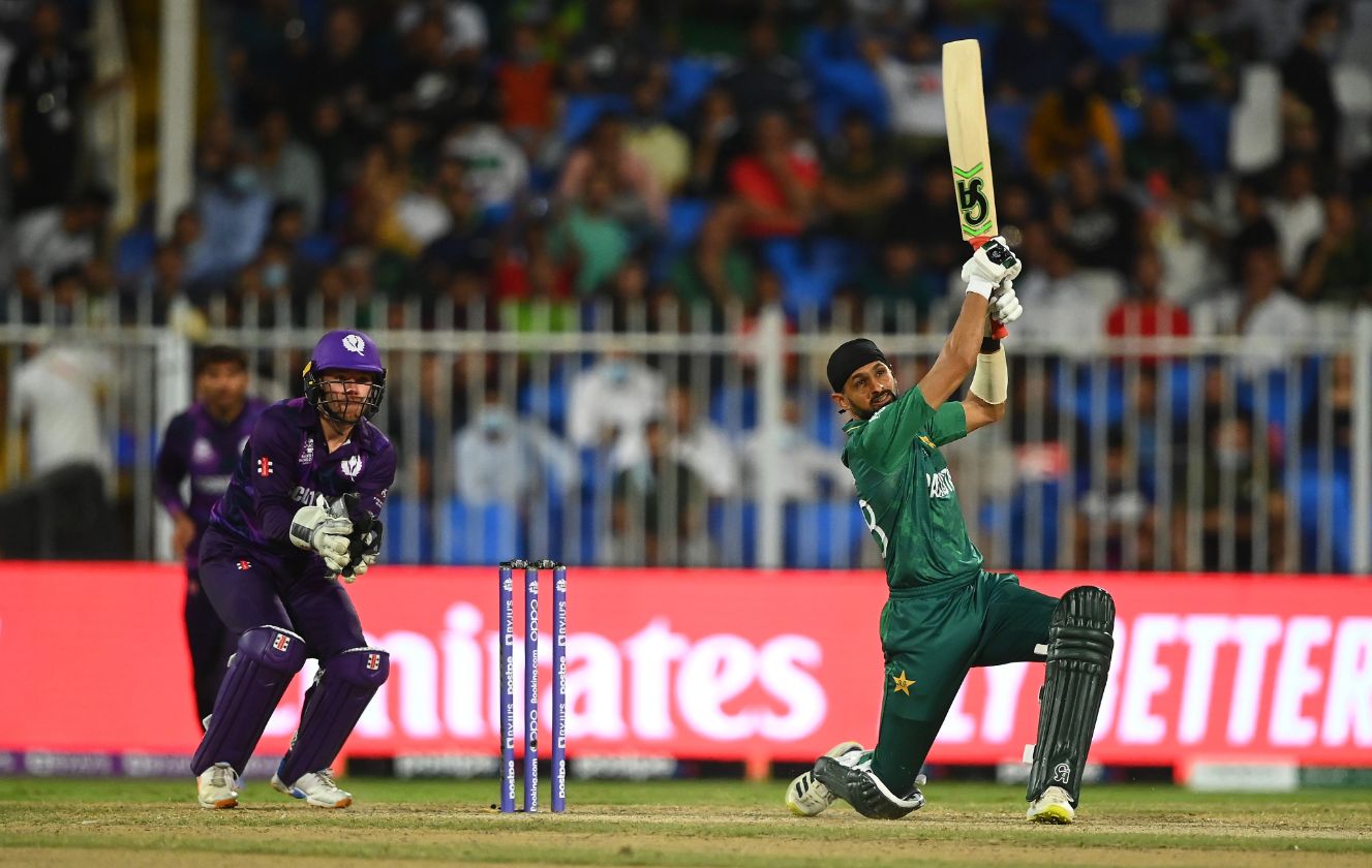 T20 World Cup | ‘Self-obsession’ keeps old horse Shoaib Malik going for Pakistan