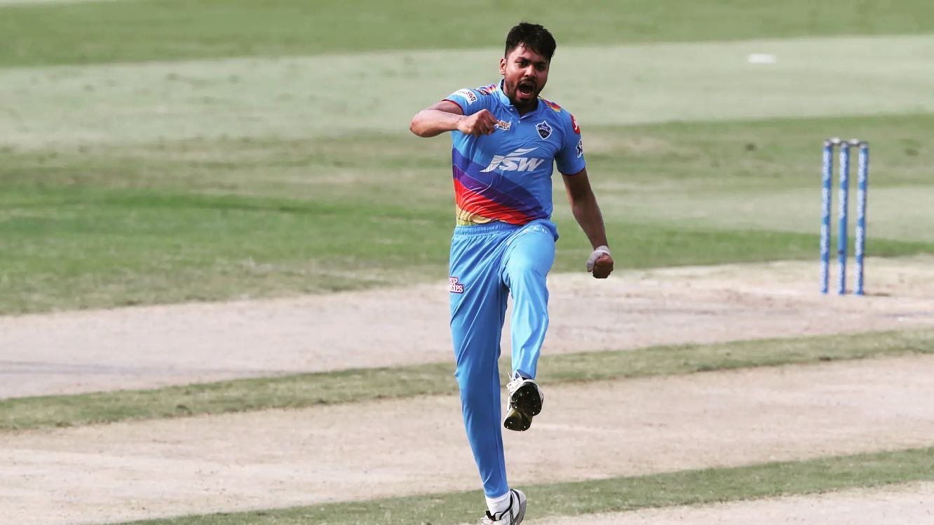 I always look to take wickets rather than looking to contain runs: Avesh Khan 