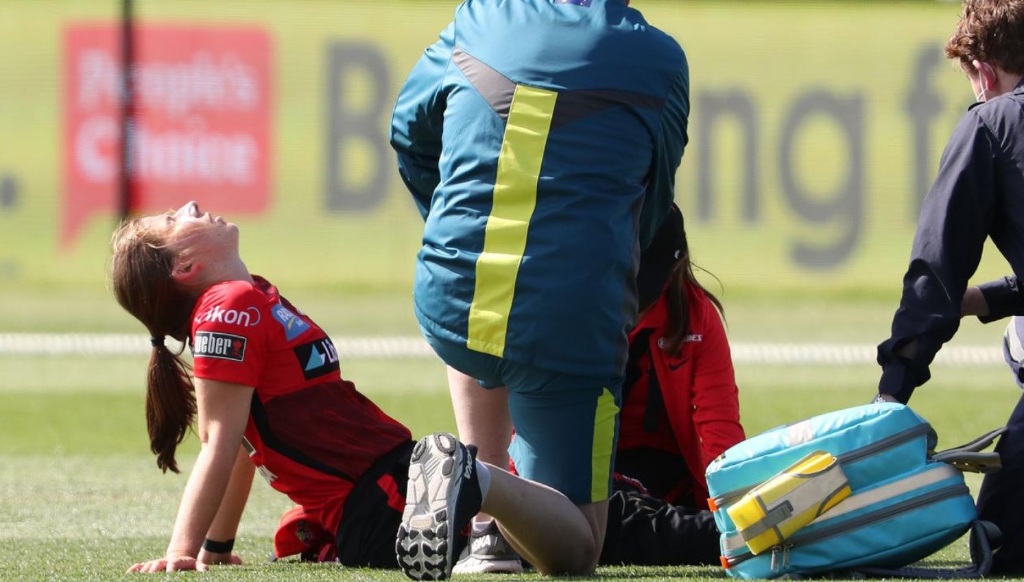 WWBL 2021 | Georgia Wareham ruled out after suffering devastating thigh injury