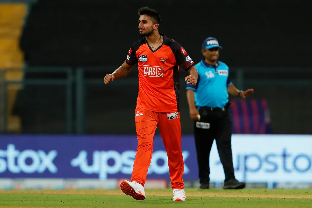 IPL 2022 | Umran Malik cruises past Bumrah to become the youngest player to pick 20 wickets 