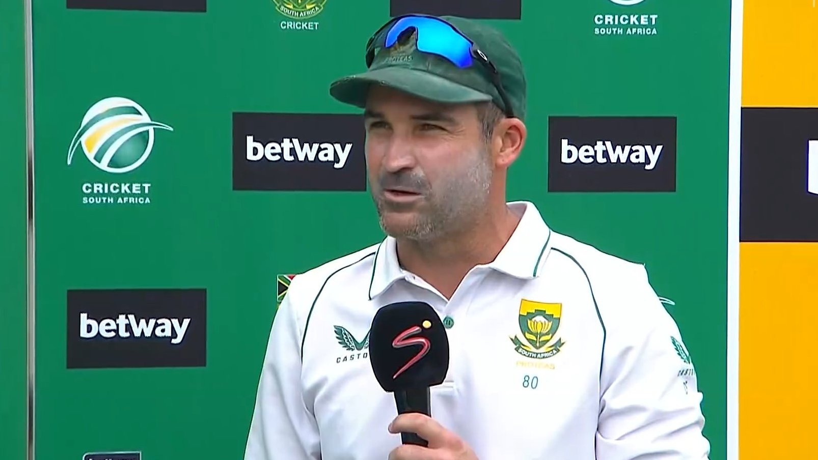 Dean Elgar unhappy with South Africa's batting performance in Durban