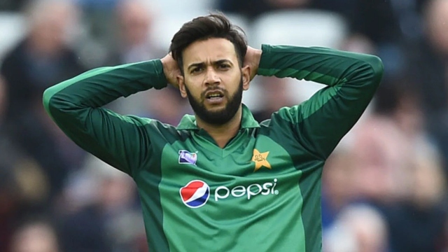 Imad Wasim asks justification from PCB for dropping him