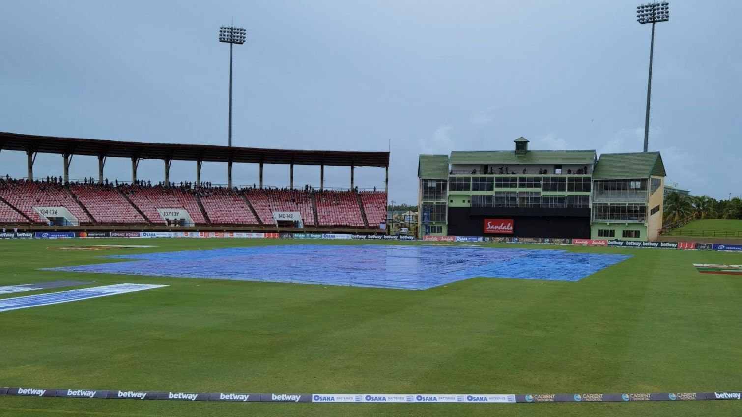 Rain plays spoilsport in Bravo’s last international match on home soil, Pakistan take series 1-0
