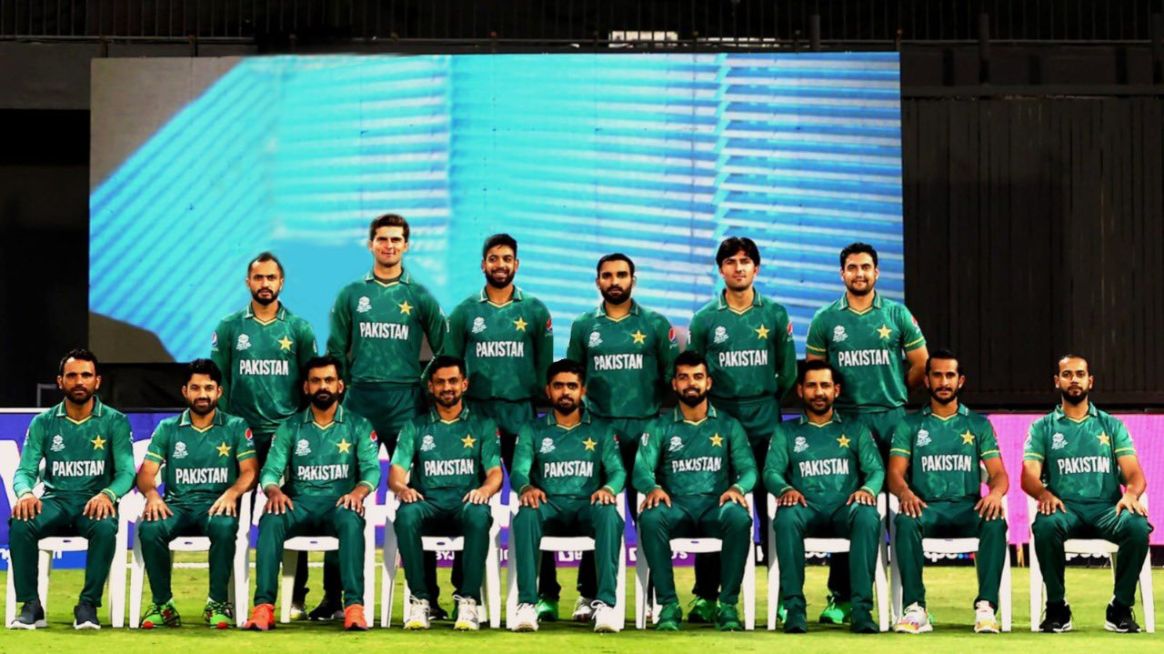 Pakistan announce 12 for first T20I against Bangladesh