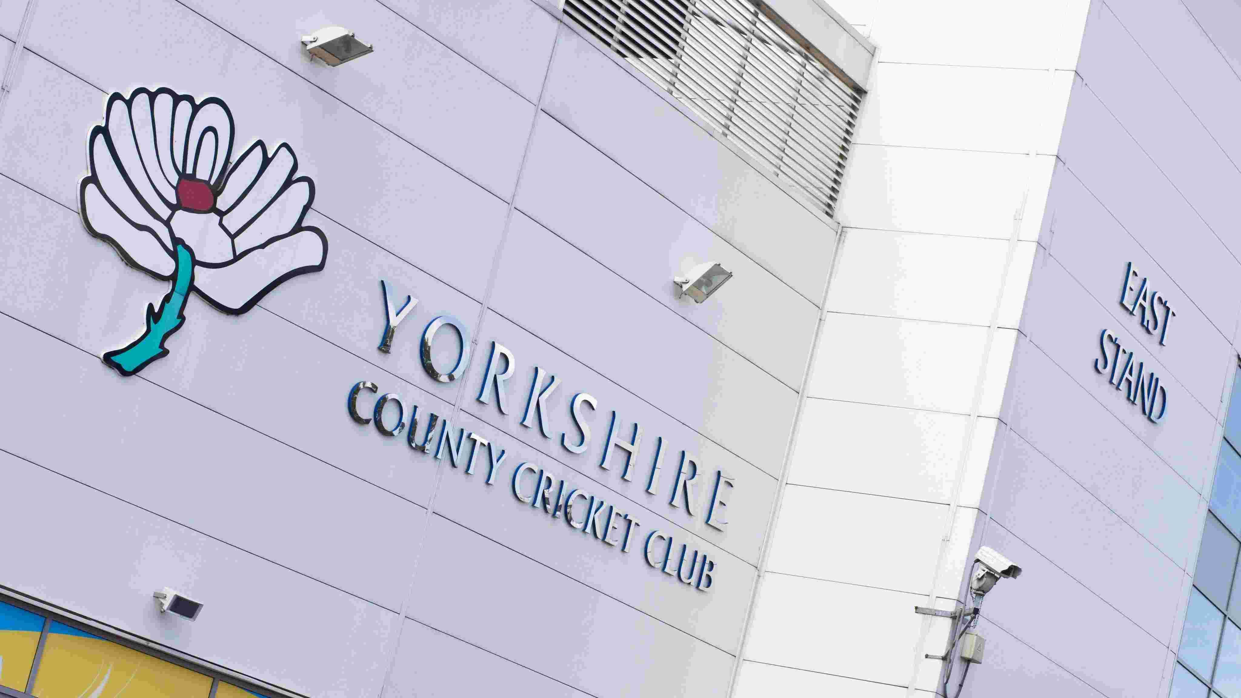 Director of cricket, coach Gale among 16 people to leave Yorkshire amid racism scandal  