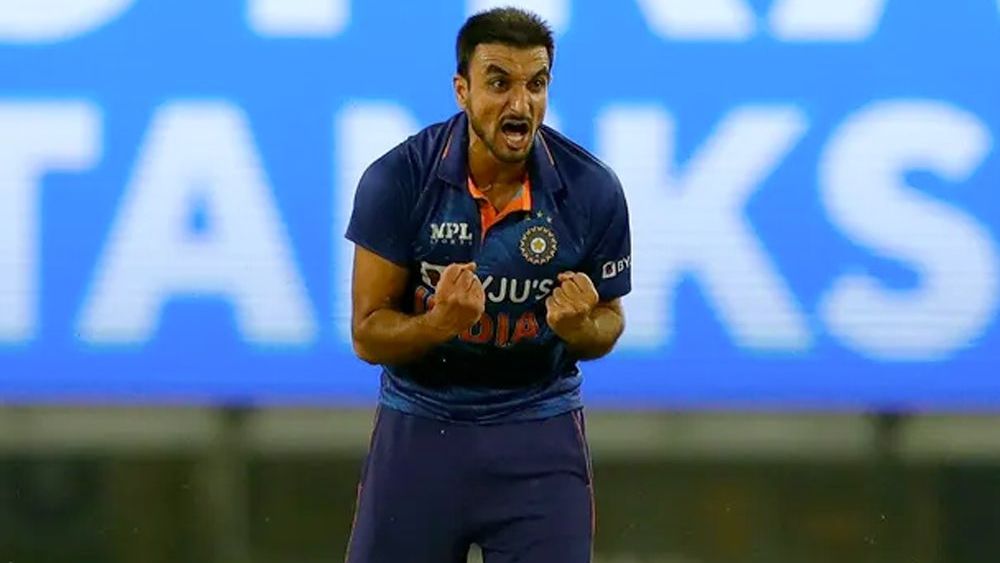 A small tip from Zaheer Khan made a massive difference in my consistency: Harshal Patel 