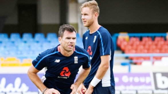 ‘England are still dangerous despite missing Broad and Anderson’, says West Indies coach Phil Simmons