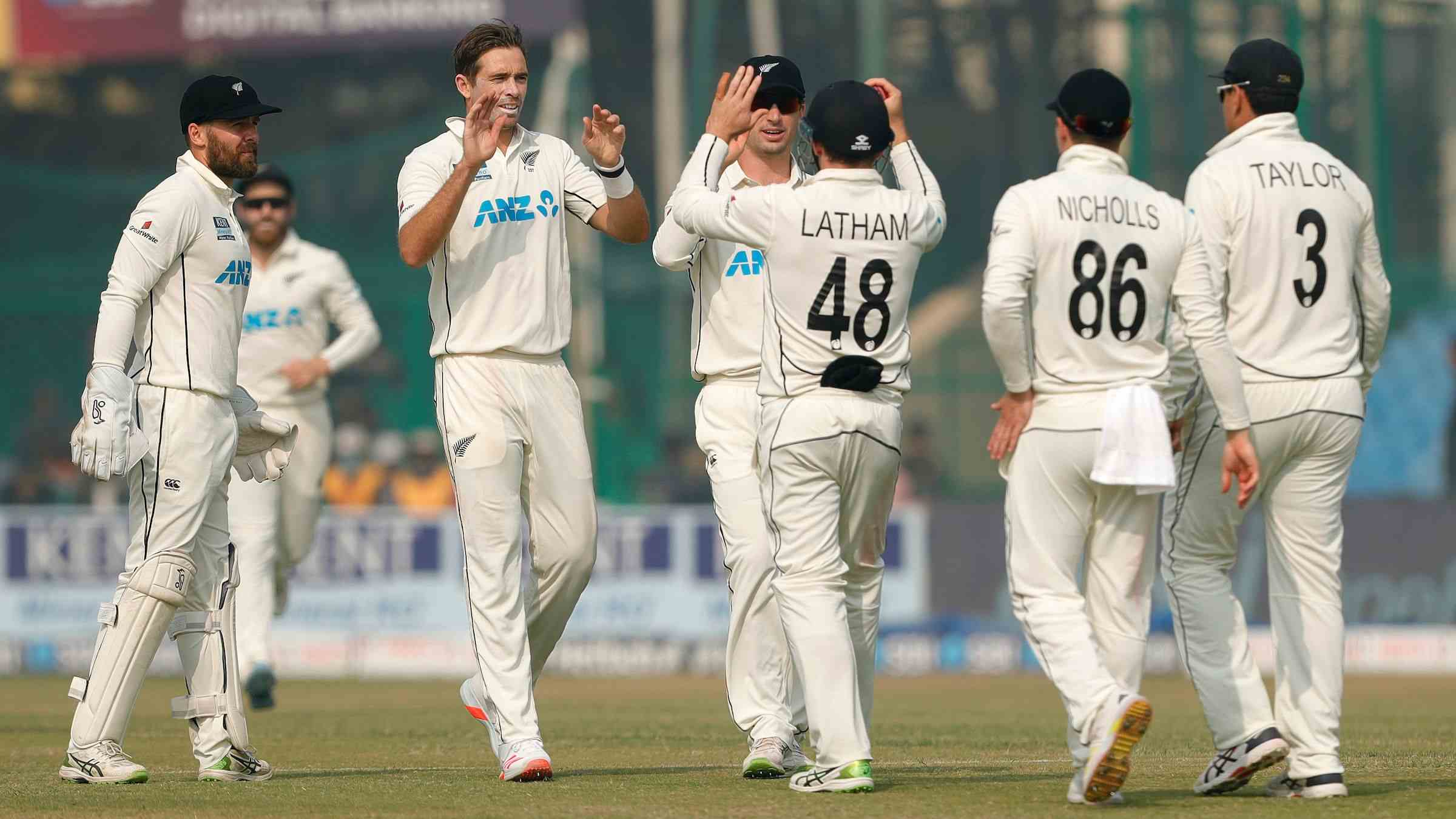 IND vs NZ | 1st Test | Day 4: India in a spot of bother as New Zealand bowlers dominate in first session 