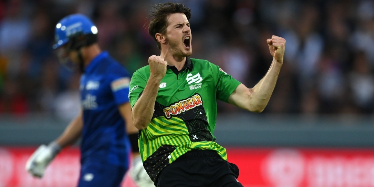 IPL 2021 | English pacer George Garton makes IPL debut for RCB