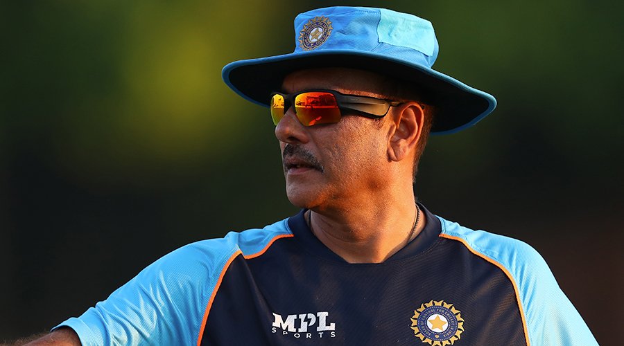 Ravi Shastri picks India's playing XI for the first T20I against SA, excludes Dinesh Karthik