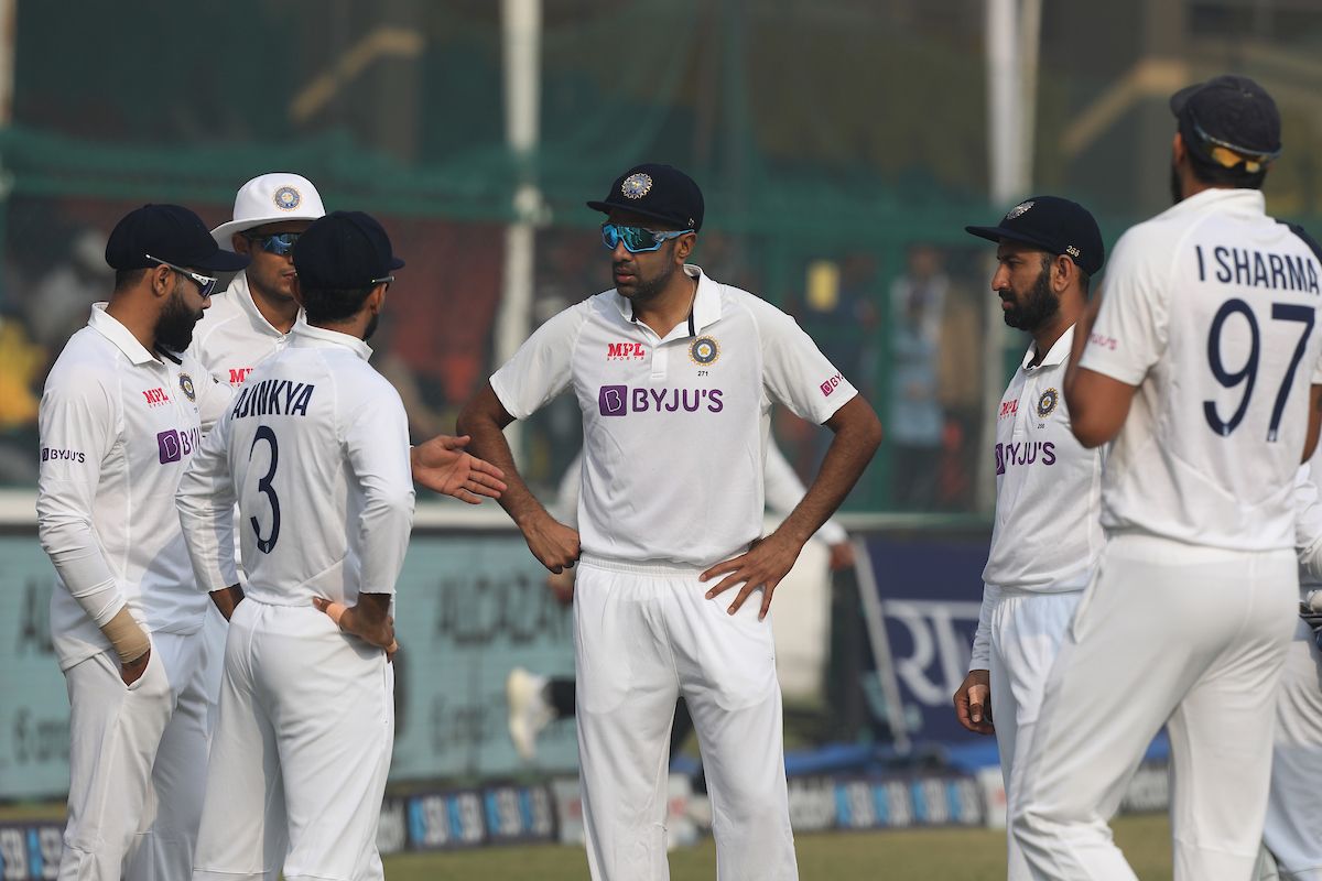 IND vs NZ | 1st Test, Day 3: Umpire Nitin Menon, Ravichandran Aswhin involved in animated discussion