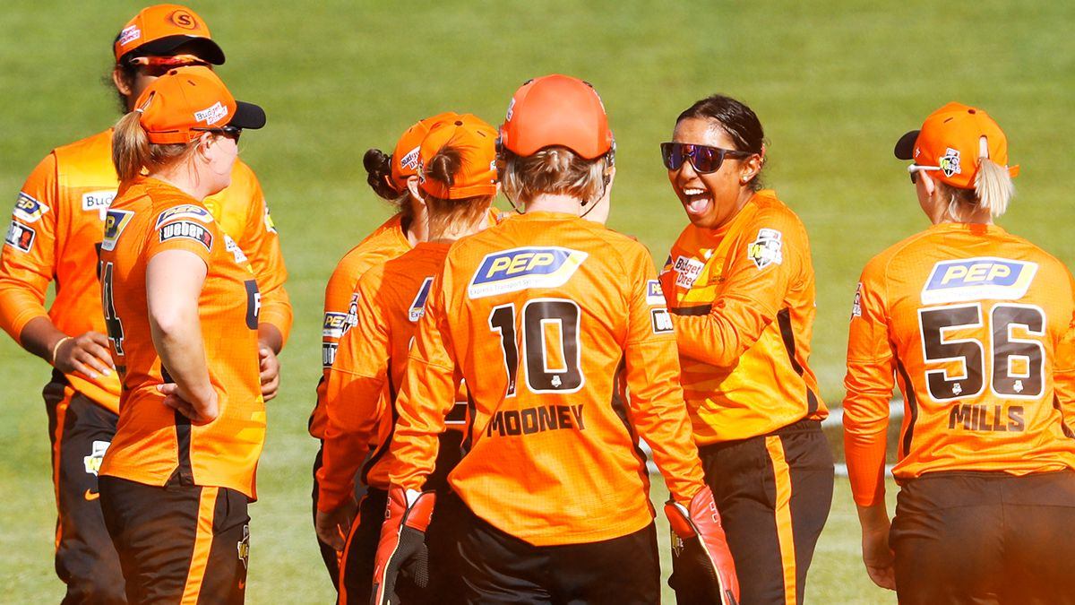 WBBL 2021 | Perth Scorchers hold nerve to clinch win in Super Over against Brisbane Heat