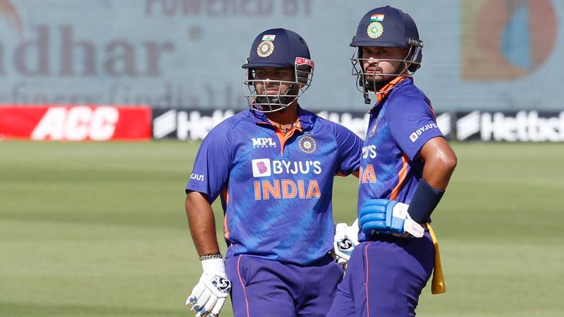 IND vs WI | 3rd ODI: India lose early wickets before Iyer, Pant provide resistance 