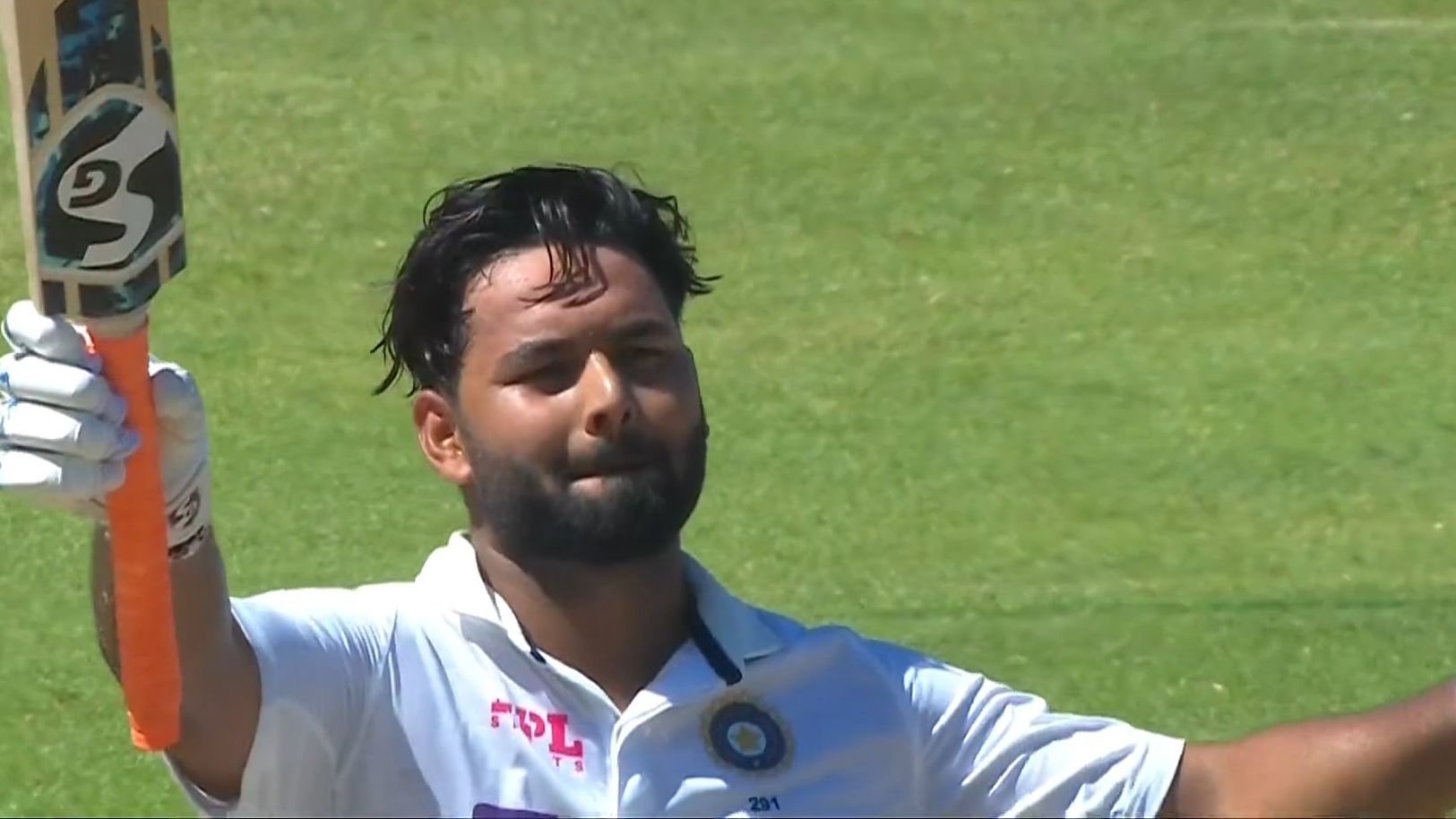 SA vs IND | 3rd Test: Rishabh Pant unleashes a Superman effort without a cape in Cape Town 