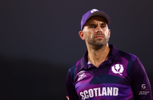 Kyle Coetzer steps down as Scotland skipper