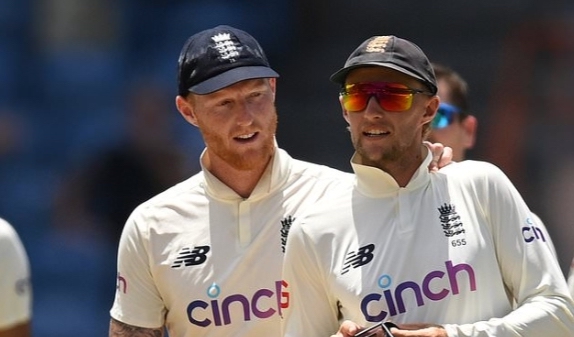 Ben Stokes pens down his support for Joe Root