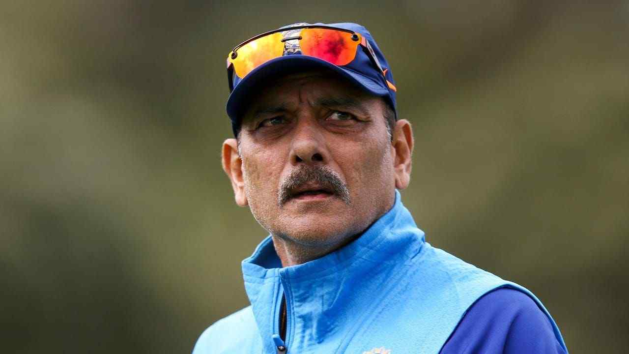 ENG vs IND: Team India head coach Ravi Shastri put under isolation 