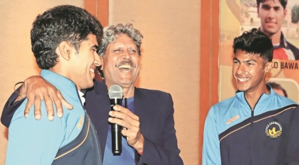 Raj Bawa and Harnoor Singh get an opportunity to interact with Kapil Dev 