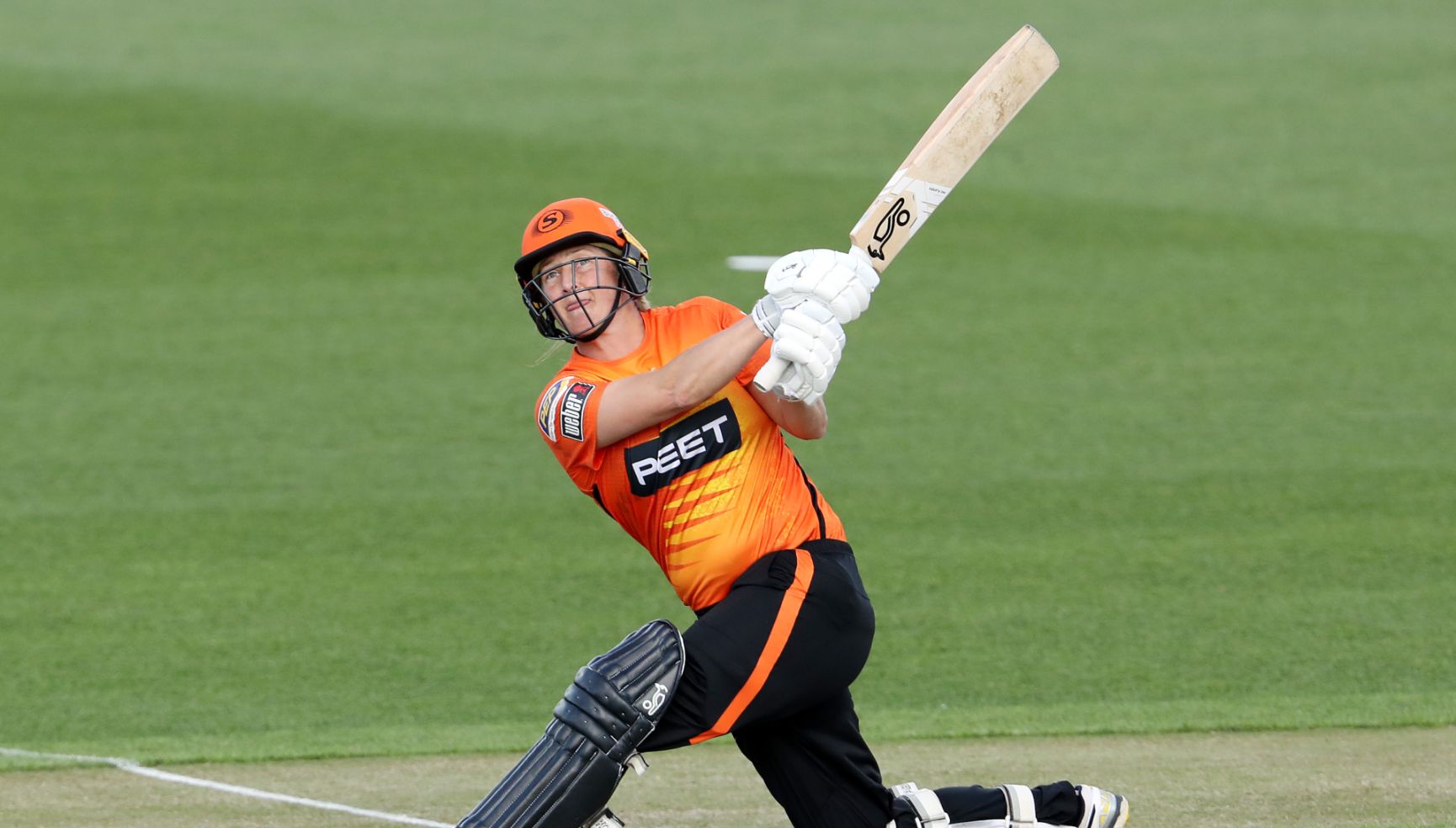 WBBL 2021 | Sophie Devine lights up the tournament, becomes second Kiwi to hit a century