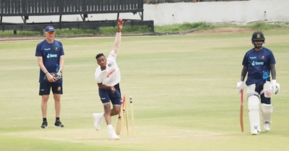'Want Bangladesh bowlers to learn old-ball bowling' - Allan Donald