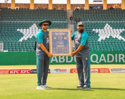 Late Abdul Qadir inducted into PCB Hall of Fame