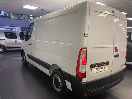 Renault Master corta 2026