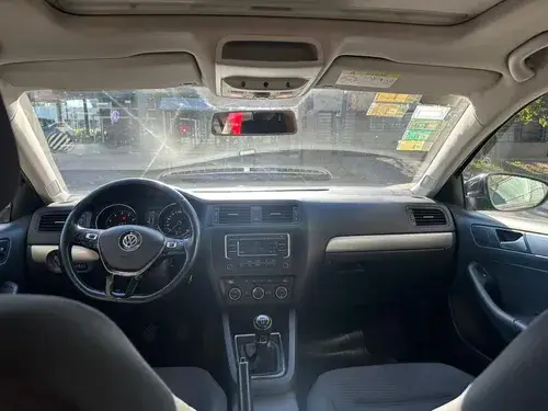 Volkswagen Vento 2.0 Advance 115cv Summer Package 2015