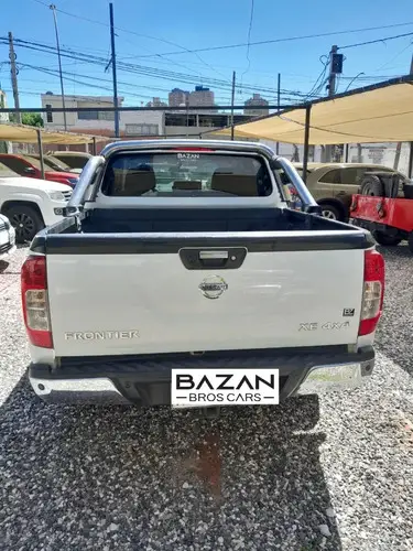 Nissan Frontier 2.3 Xe Cd 4x4 Mt 2021