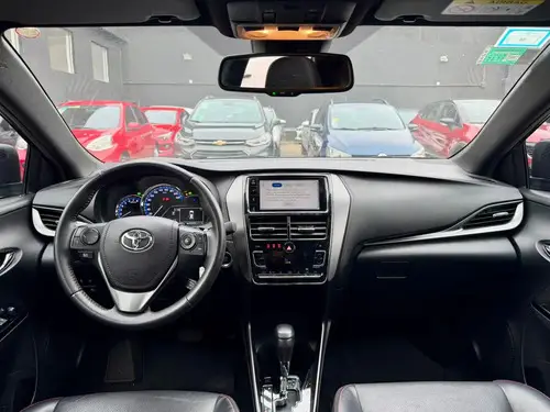 Toyota Yaris 1.5 S CVT 5P 2022