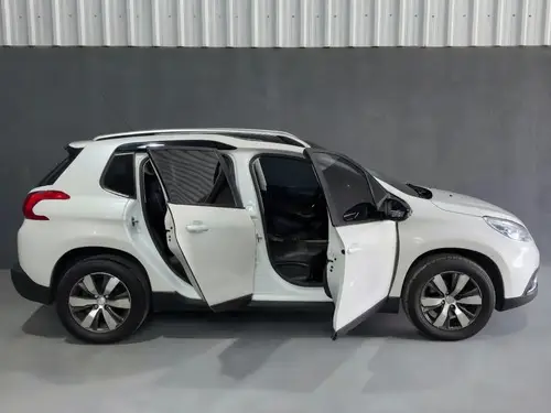 Peugeot 2008 1.6 Feline 2018