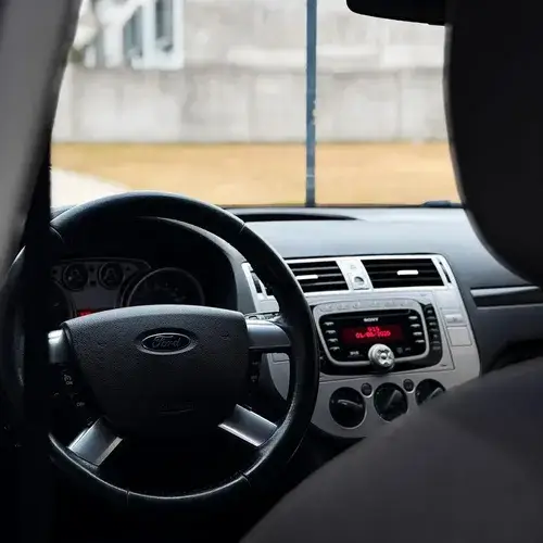 Ford Kuga 2.5 4X4 TREND L10 2013