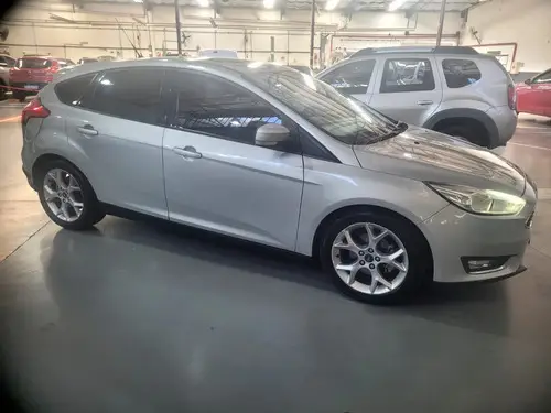 Ford Focus III 2.0 Se Plus At6 2016