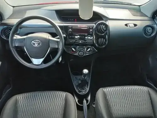 Toyota Etios 1.5 X 5p 2022