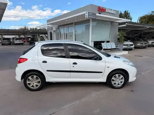 Peugeot 207 1.4 5p Xr Active 2012
