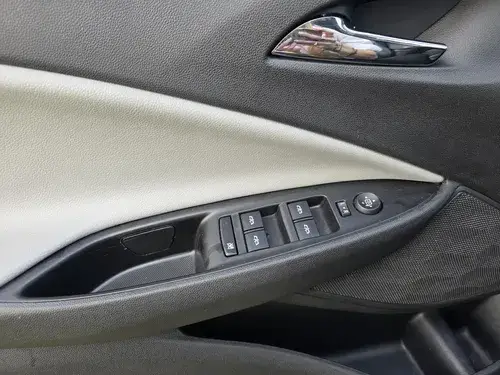 Chevrolet Onix 1.0 Turbo Premier At 2025