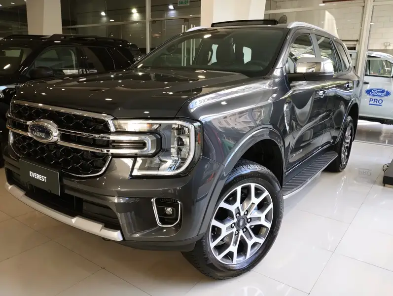 Ford EVEREST 2.3 TITANIUM AT 2026