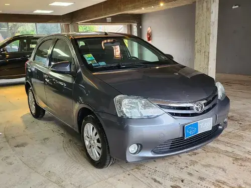 Toyota Etios 1.5 Xls 2015